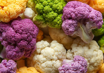 花椰菜充满健康益处，有多种颜色。