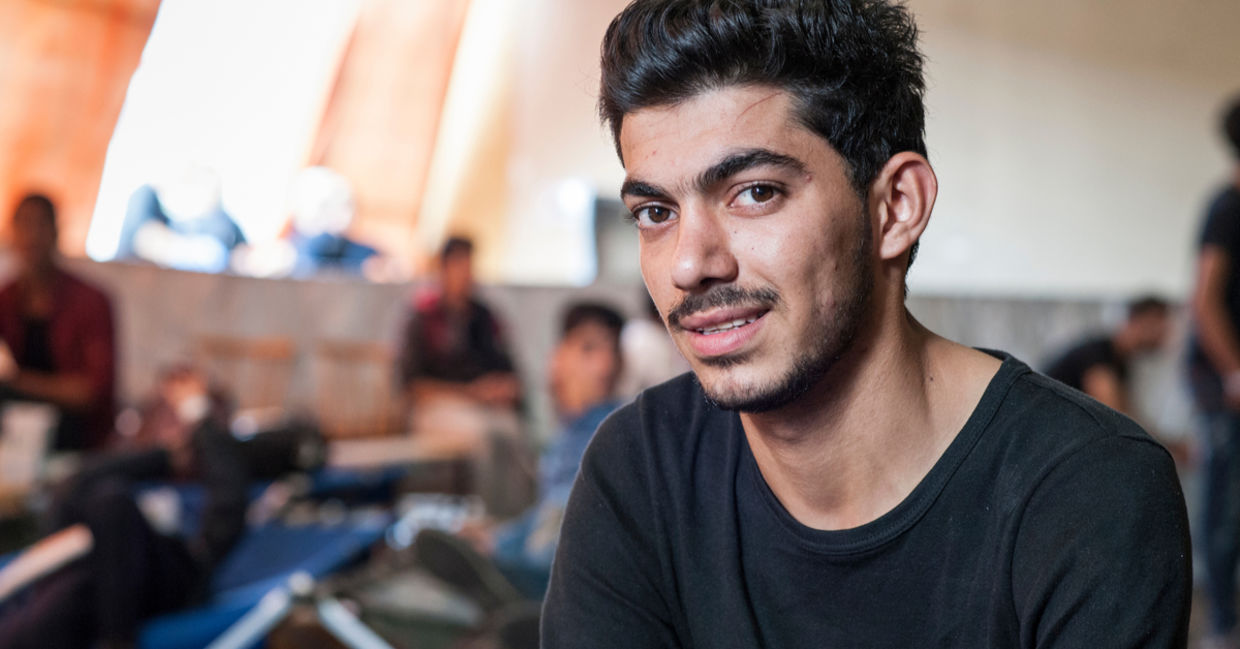 年轻的叙利亚难民在帕骚的一个营地,德国