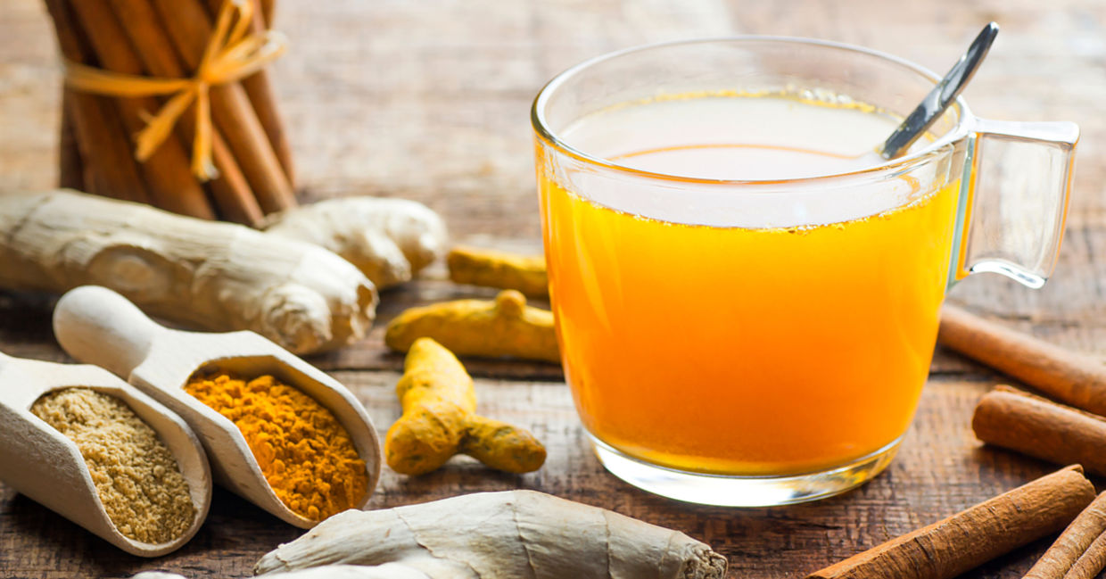 愈合姜黄茶有助于平衡Vata Dosha。