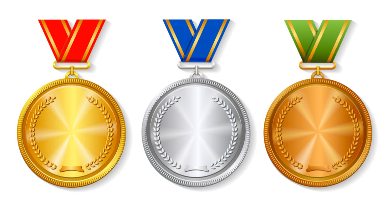奥运会的一组黄金，银色和青铜奖。