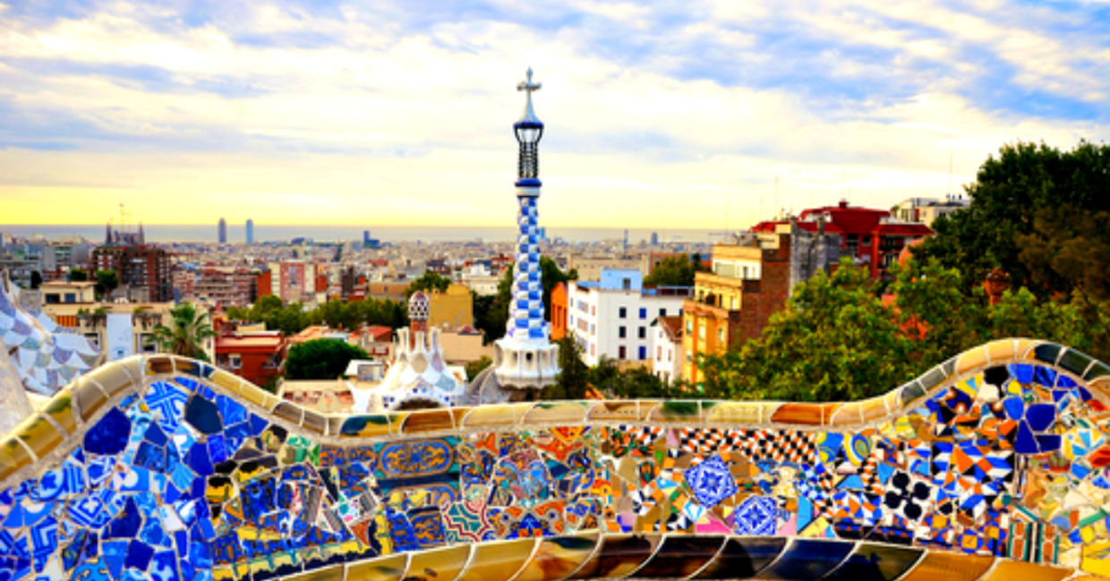 由安东尼·高迪（Antoni Gaudi）在巴塞罗那的安东尼·高迪（Antoni Gaudi）设计